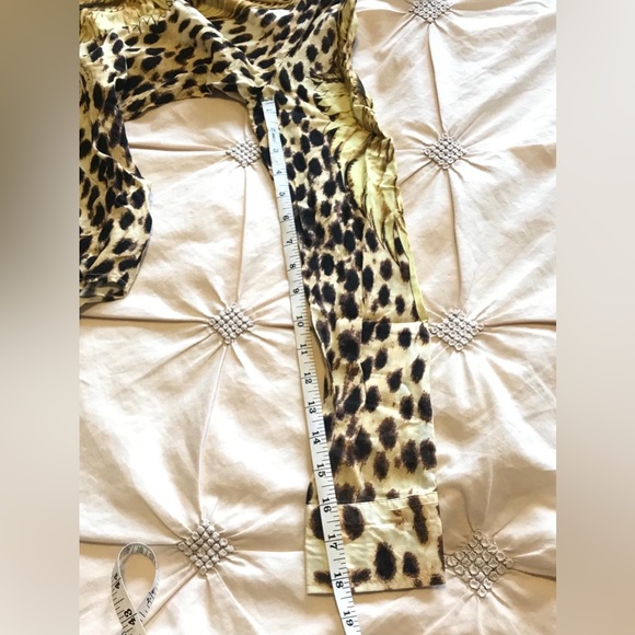 Just Cavalli animal print button down shirt. NWT in size M. - Picture 13 of 16